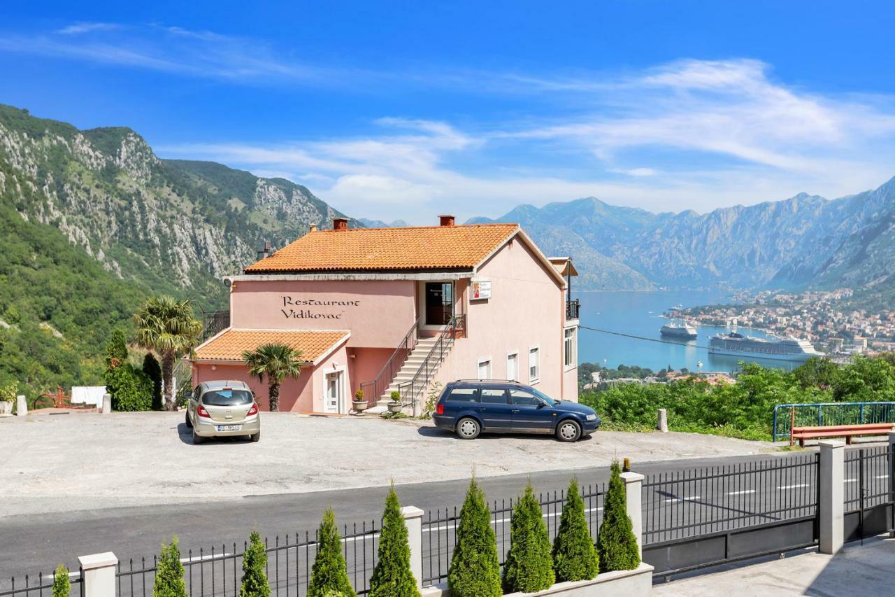 Apartments Vidikovac Inn コトル エクステリア 写真