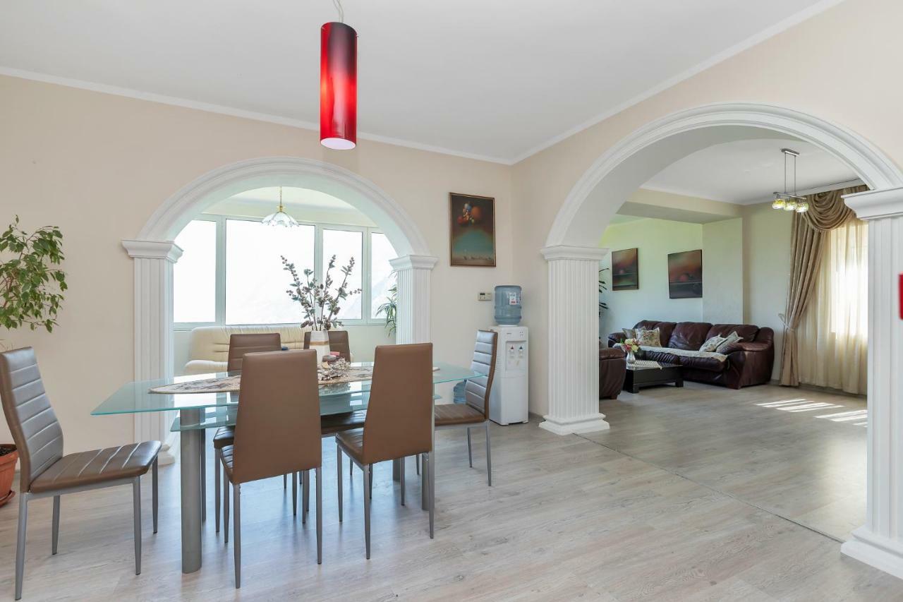 Apartments Vidikovac Inn コトル エクステリア 写真